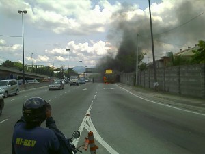Terbakar
